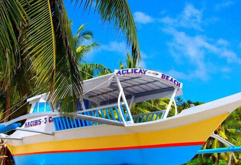 فندق Aglicay Beach Resort