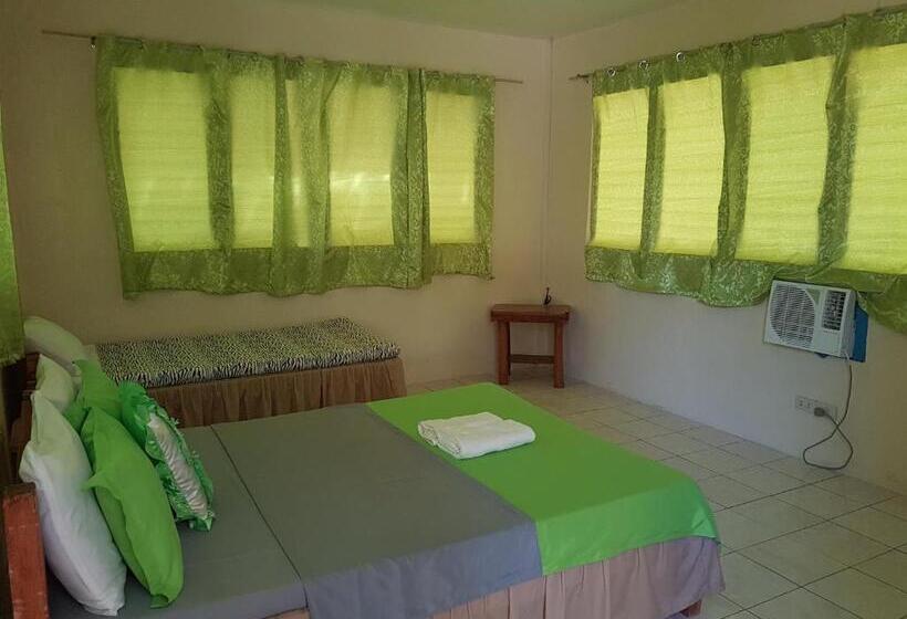 هتل Aglicay Beach Resort