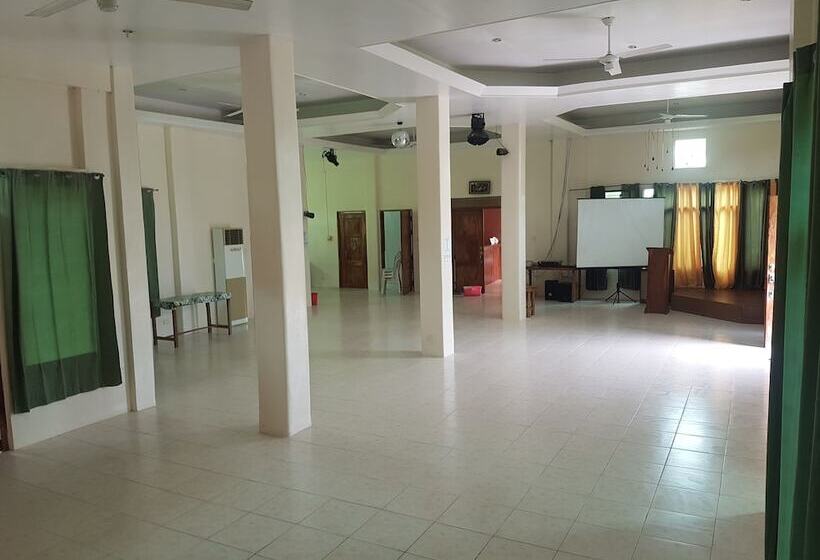 هتل Aglicay Beach Resort