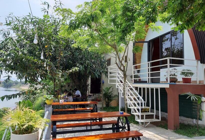 هتل Areca Bungalow