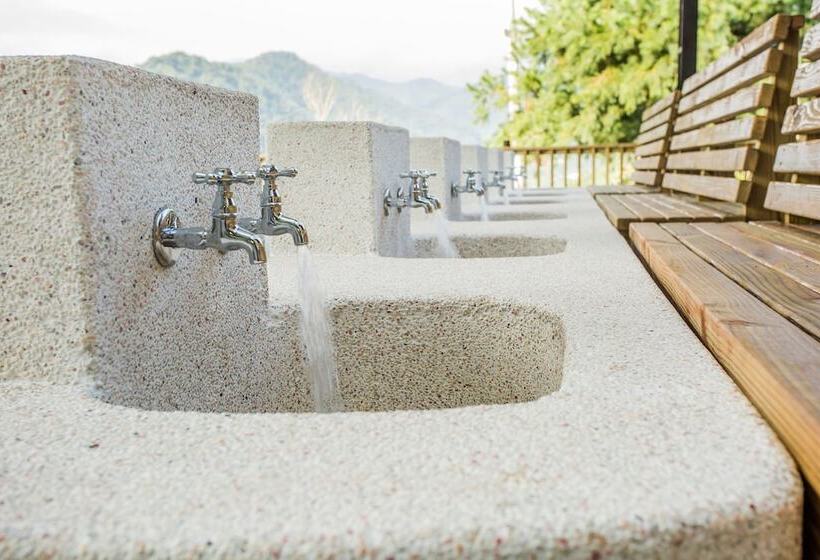 هتل Bai Shengcun Homestay