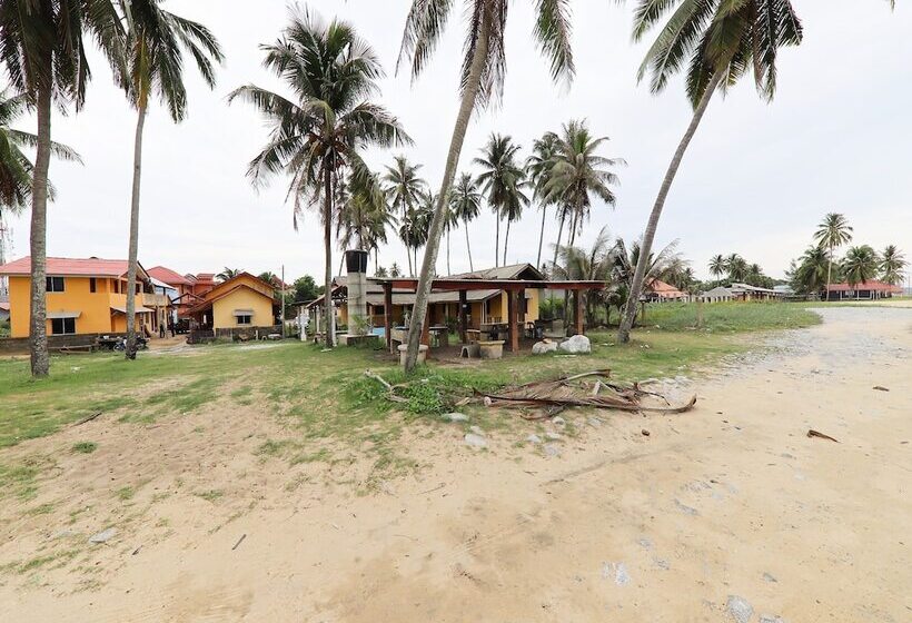 فندق Bayu Beach Chalet Pcb