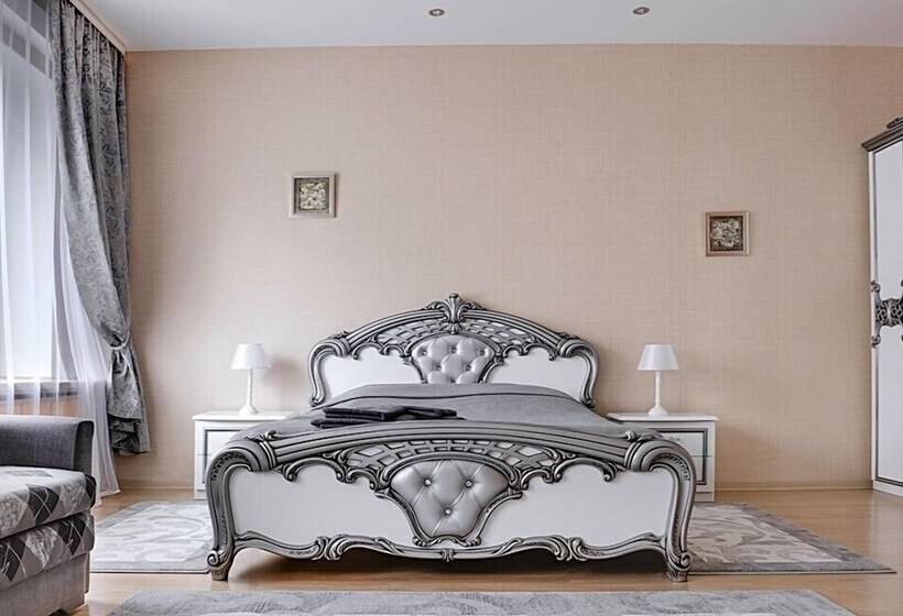 هتل Boyarskaya Usadba