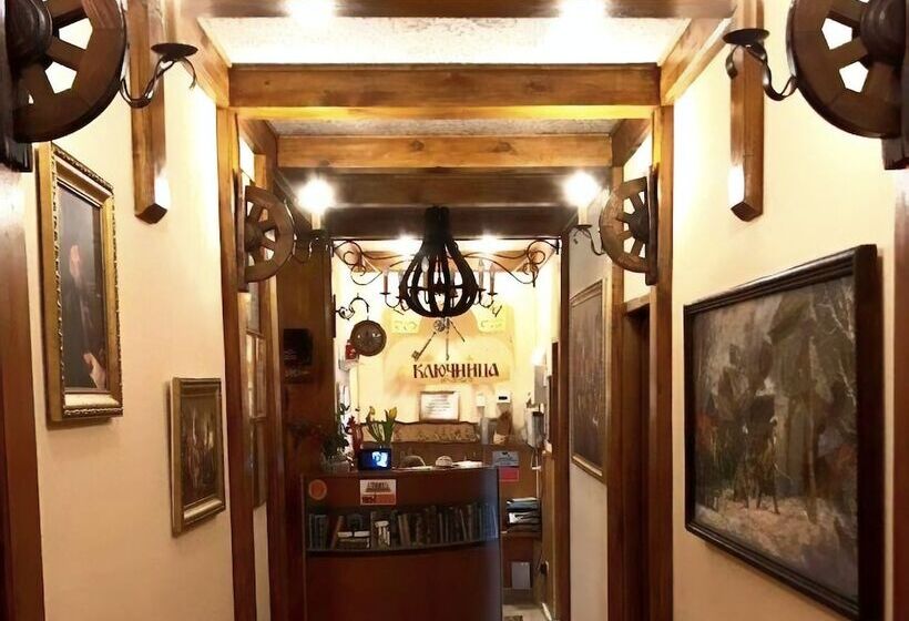 هتل Boyarskaya Usadba