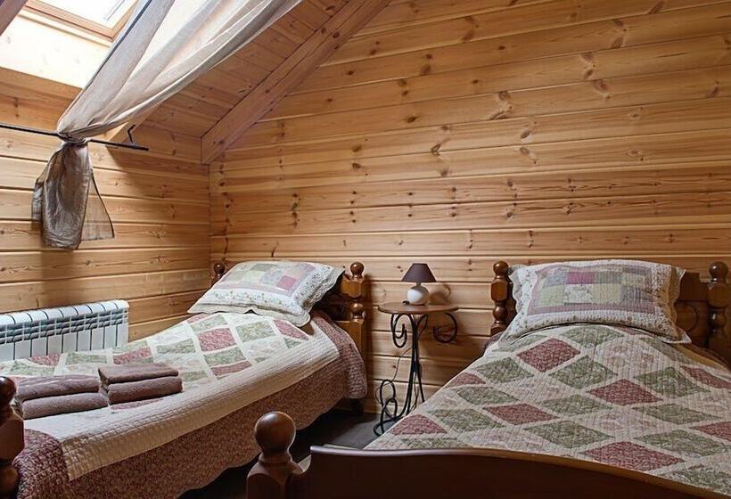 هتل Boyarskaya Usadba