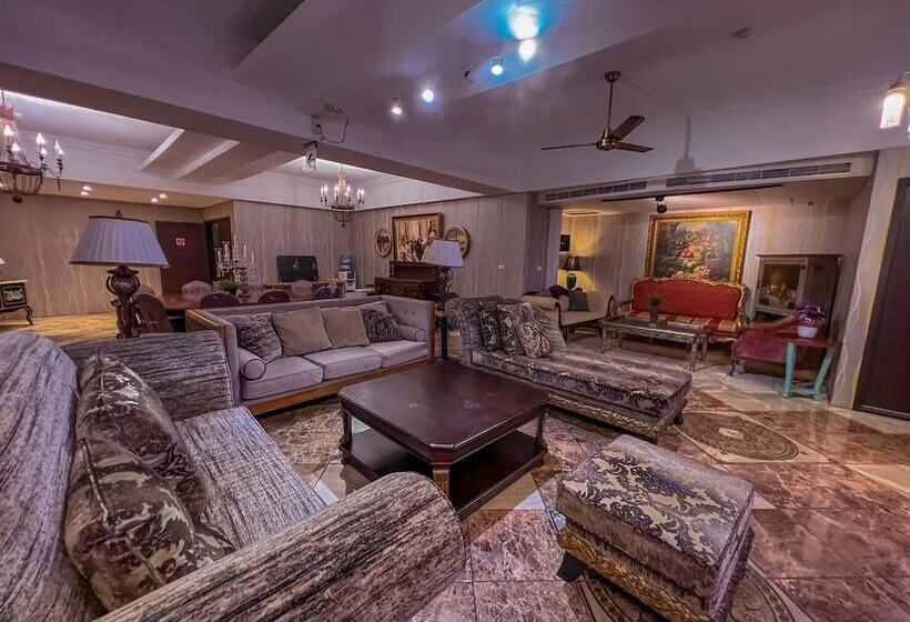 هتل No. 6 Baowanglai