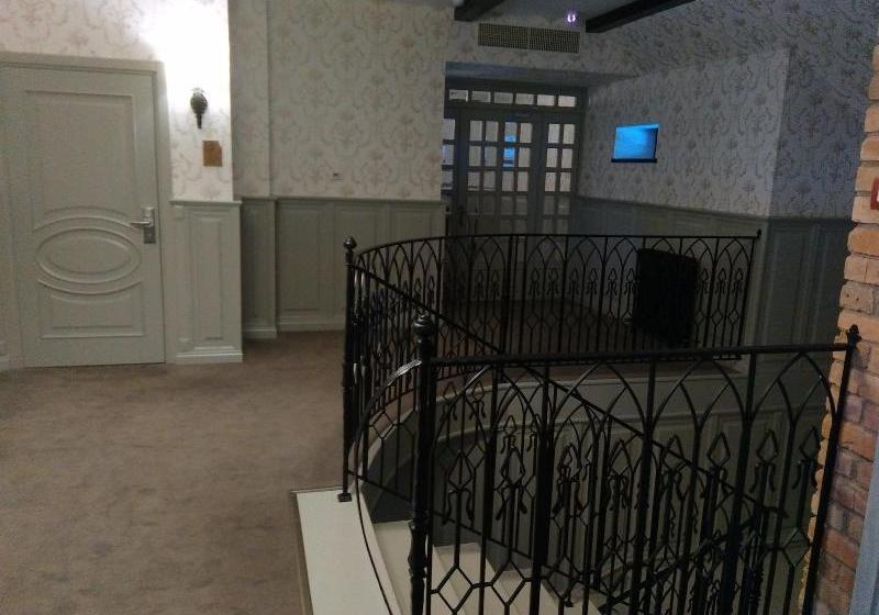 酒店 Castle Estate Langendorf