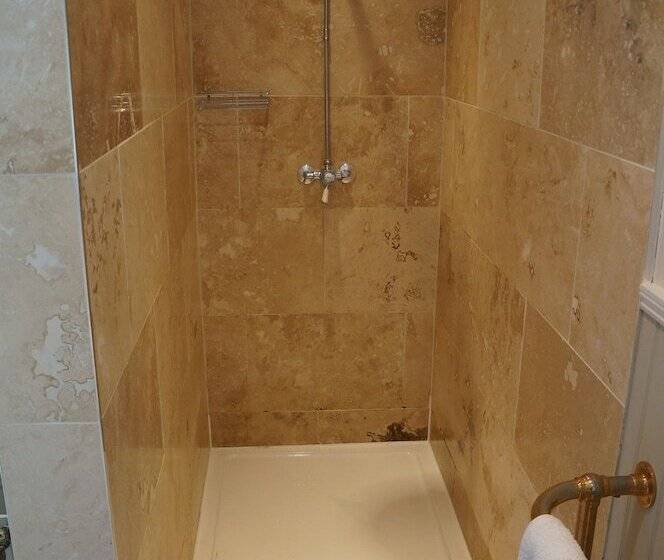 فندق Cedar House Boutique B&b