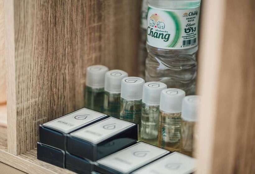 Hotel Chayana Resort