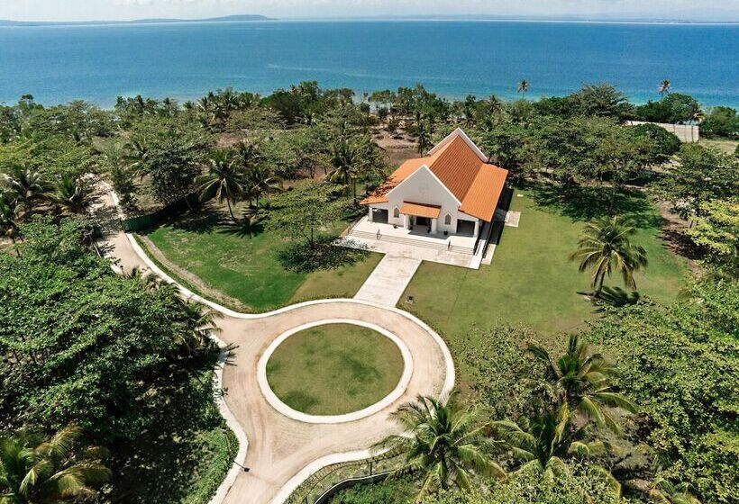 هتل Dusit Thani Lubi Plantation Resort