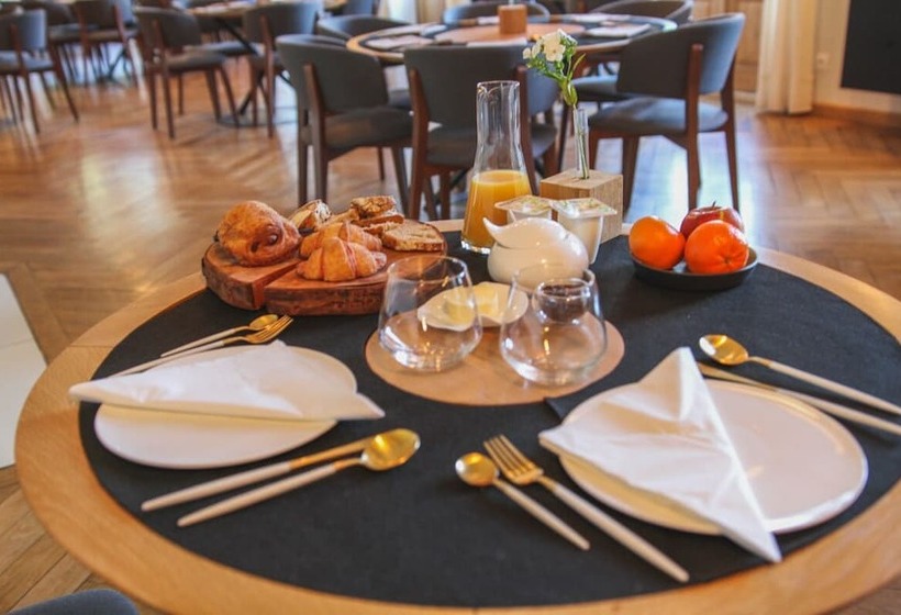 호텔 Eclosion Château Hôtel & Restaurant