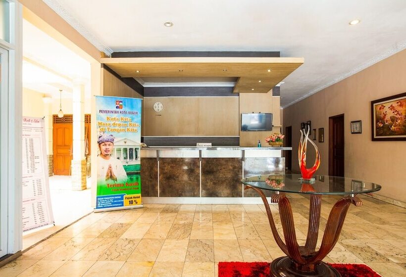 酒店 Spot On 3858 Elsana Transit