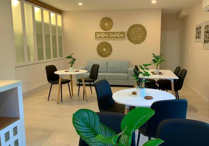 호텔 Flat Bush Holiday Accomodation