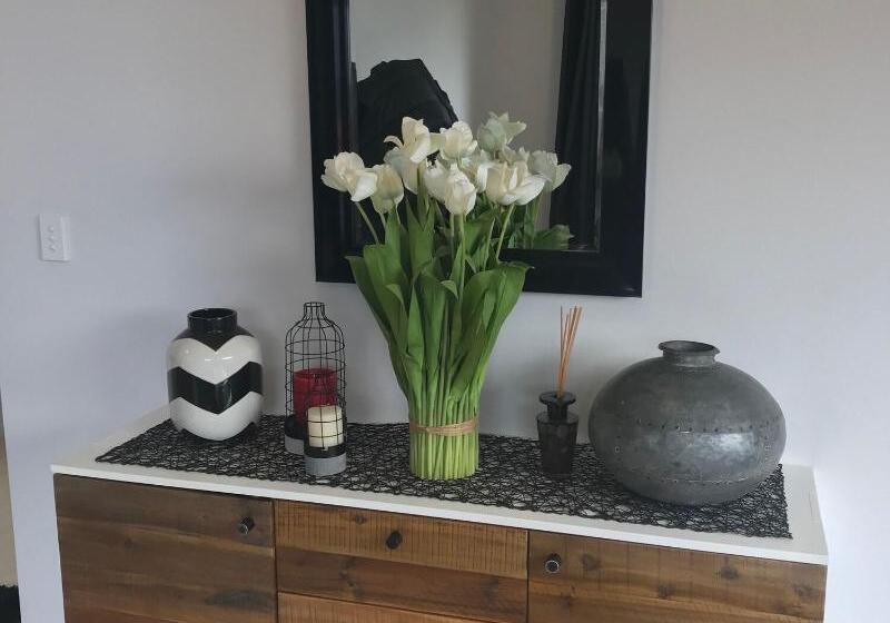 호텔 Flat Bush Holiday Accomodation