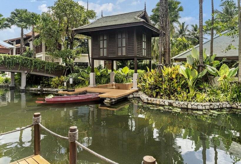 Отель Grand Mercure Khao Lak Bangsak