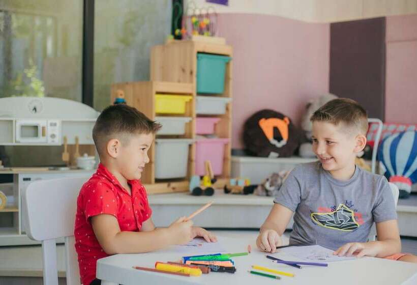 Отель Grand Mercure Khao Lak Bangsak