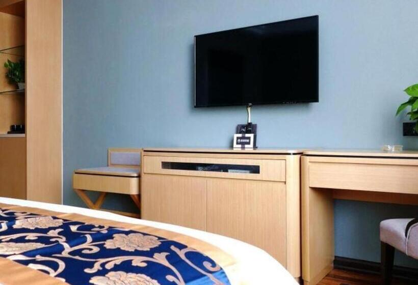 فندق Greentree Inn Hami Railway Station Bayi Road
