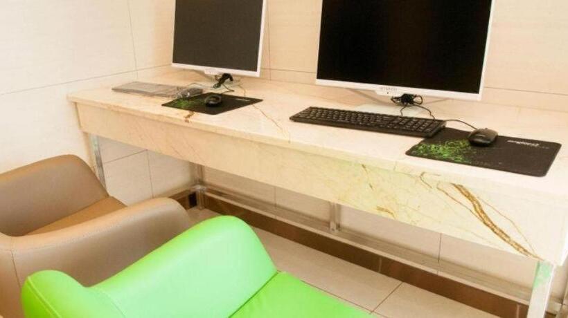 Otel Greentree Inn Jiaxing Haiyan County Passenger Depot Branch