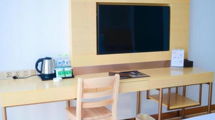 هتل Greentree Inn Qufu High Speed Railway Station