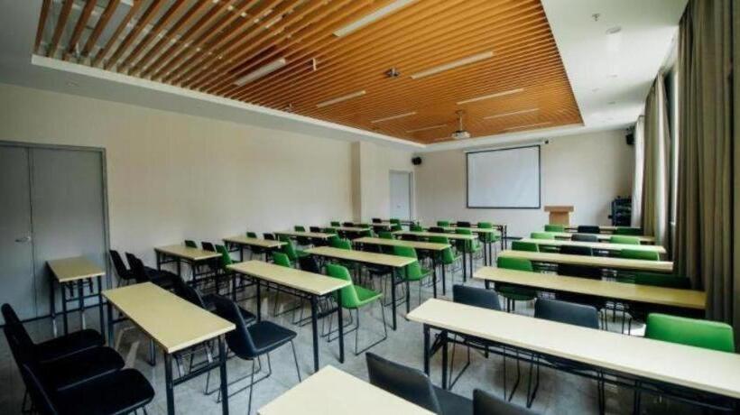 فندق Greentree Inn Taizhou Xinghua City Zhouzhuang Town