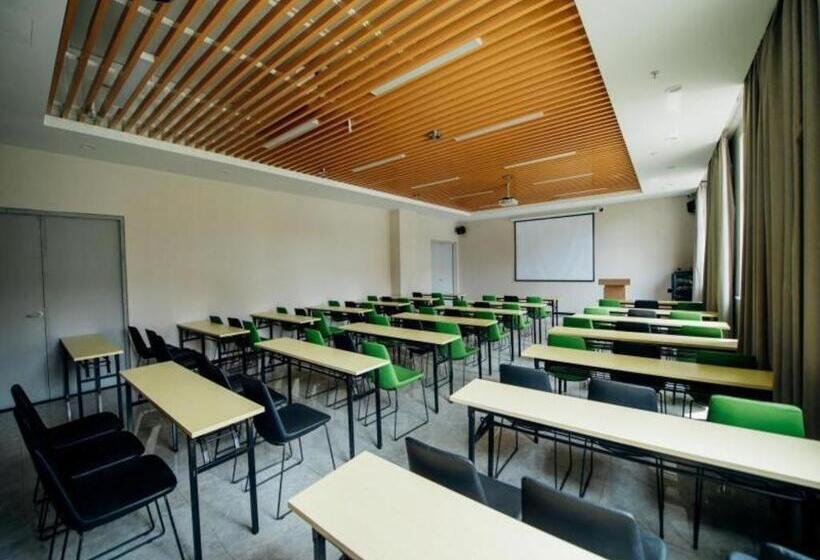 فندق Greentree Inn Taizhou Xinghua City Zhouzhuang Town