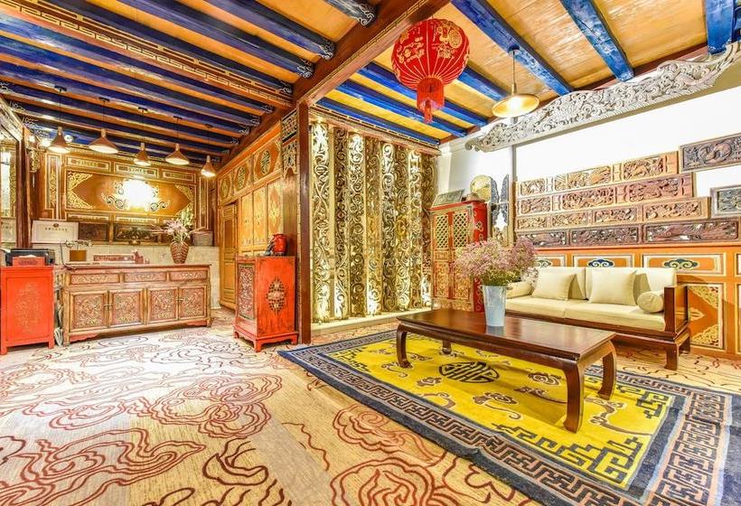 فندق Herland Inn