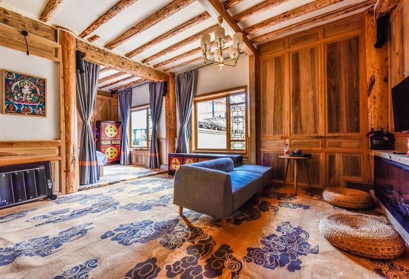 فندق Herland Inn