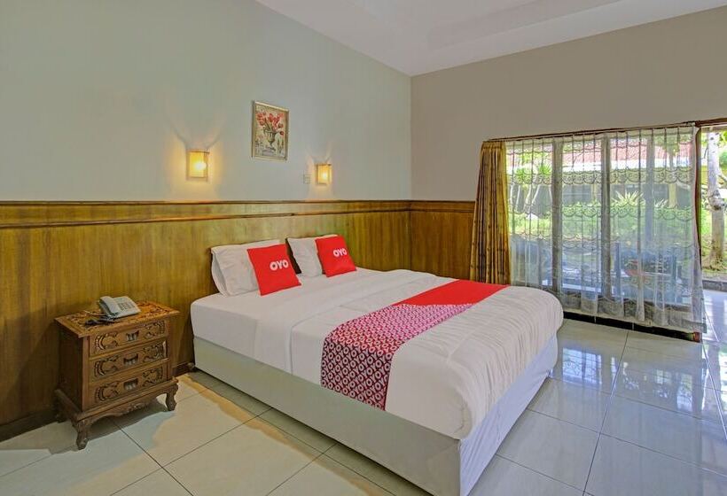 호텔 Istana By Oyo Rooms