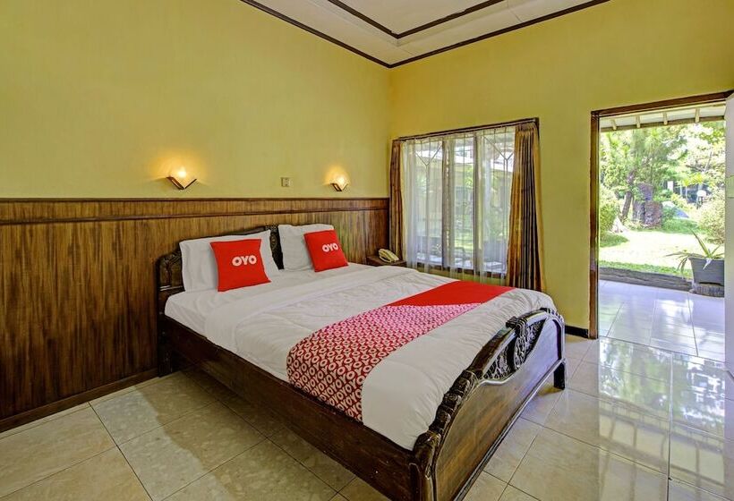 호텔 Istana By Oyo Rooms