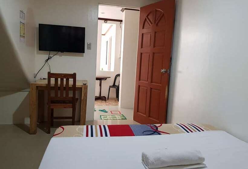 هتل Jejsellends Garden Cottages