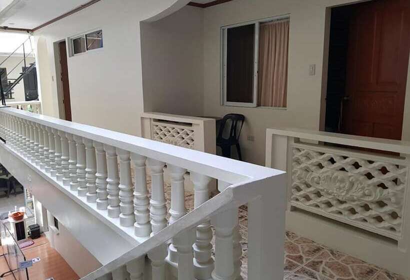 هتل Jejsellends Garden Cottages