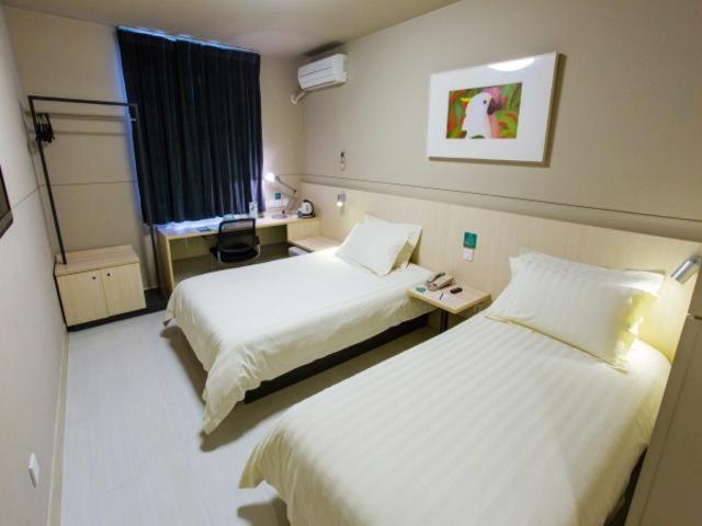 酒店 Jinjiang Inn Lianyungang Donghai Town Heping Middel Road