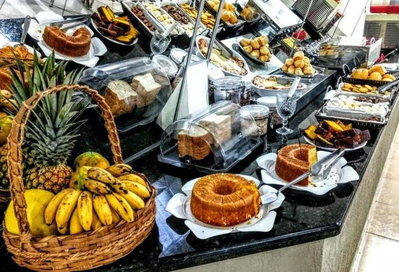 בית מלון כפרי Jr Palace