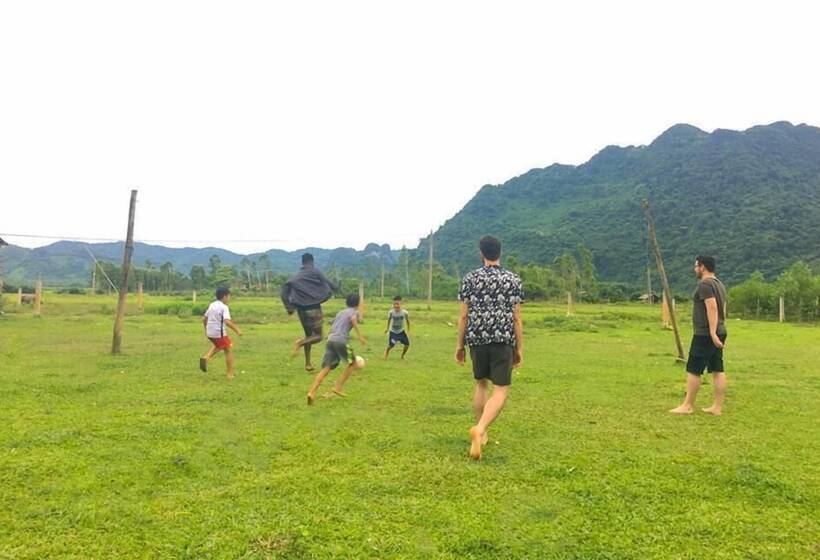 هتل Jungle Boss Homestay