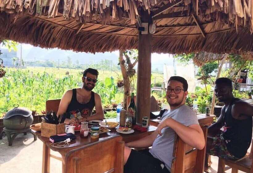 هتل Jungle Boss Homestay