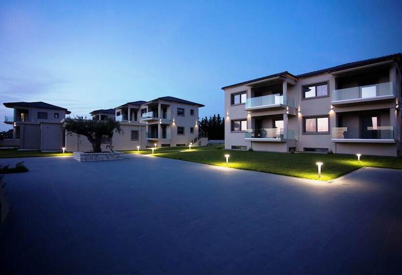 בית מלון כפרי Lagouvardos Village