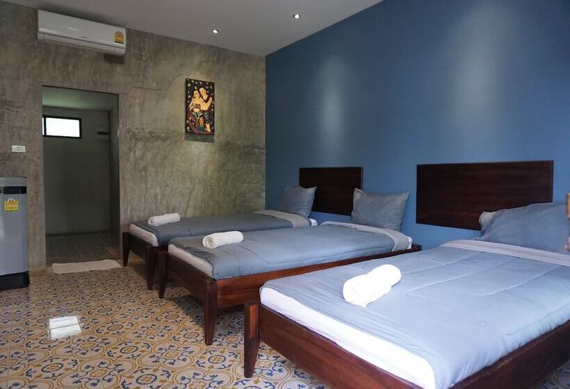 בית מלון כפרי Lampang Resort