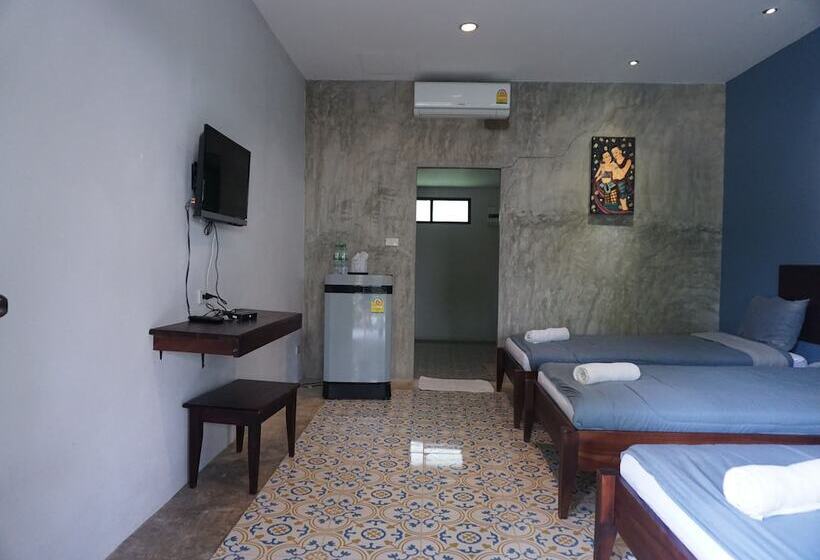 בית מלון כפרי Lampang Resort