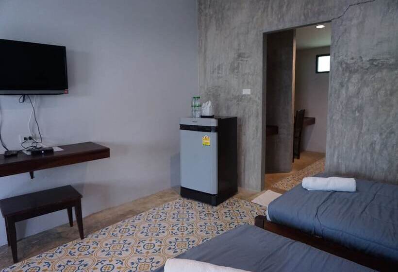 בית מלון כפרי Lampang Resort