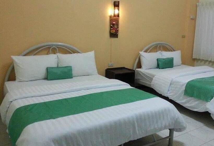 Отель Lamphun Place