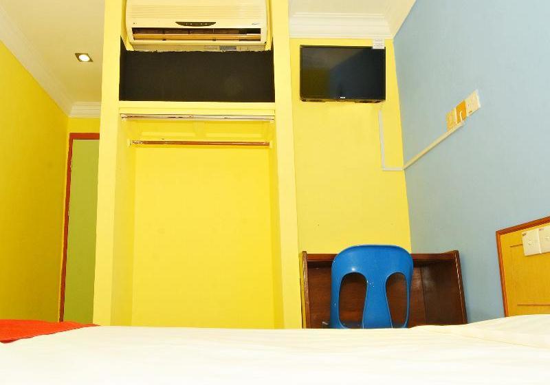 호텔 Mandarin Inn By Oyo Rooms