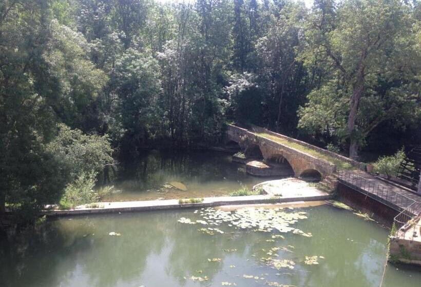 בית מלון כפרי Moulin De La Chevriere