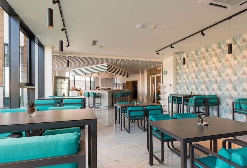 هتل Movenpick Resort And Spa Fruske Terme