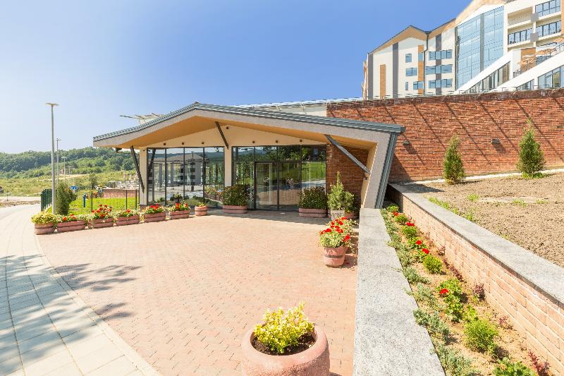 هتل Movenpick Resort And Spa Fruske Terme