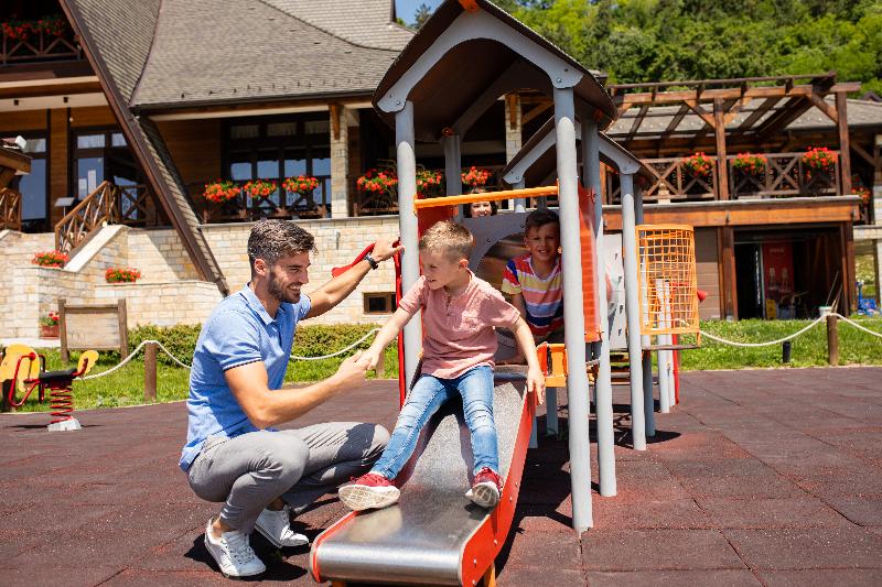 هتل Movenpick Resort And Spa Fruske Terme