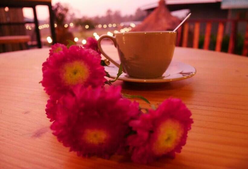 فندق Nok Chan Mee Na