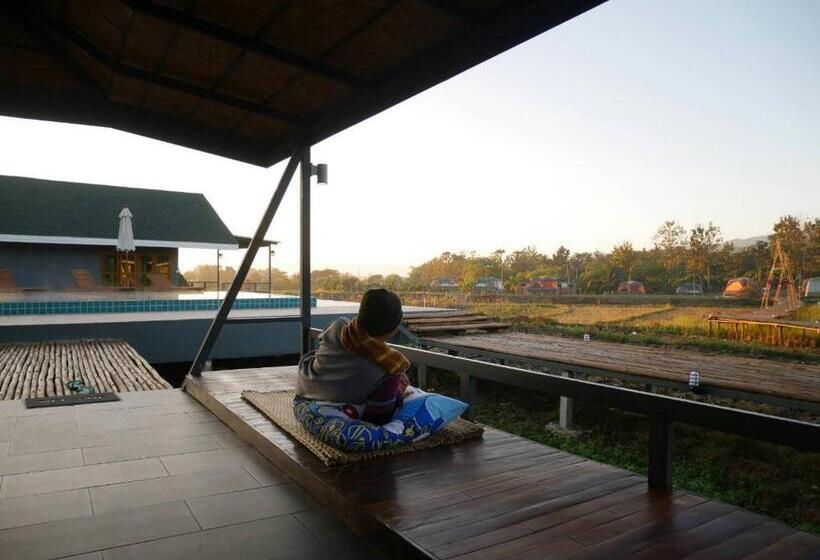 فندق Nok Chan Mee Na