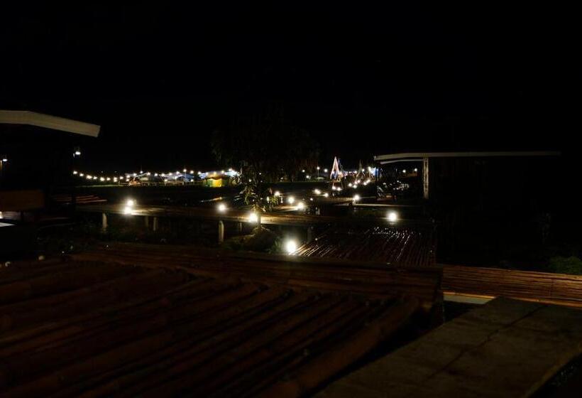 فندق Nok Chan Mee Na