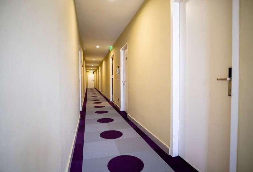 Отель Orkid Inn Mahkota Cheras