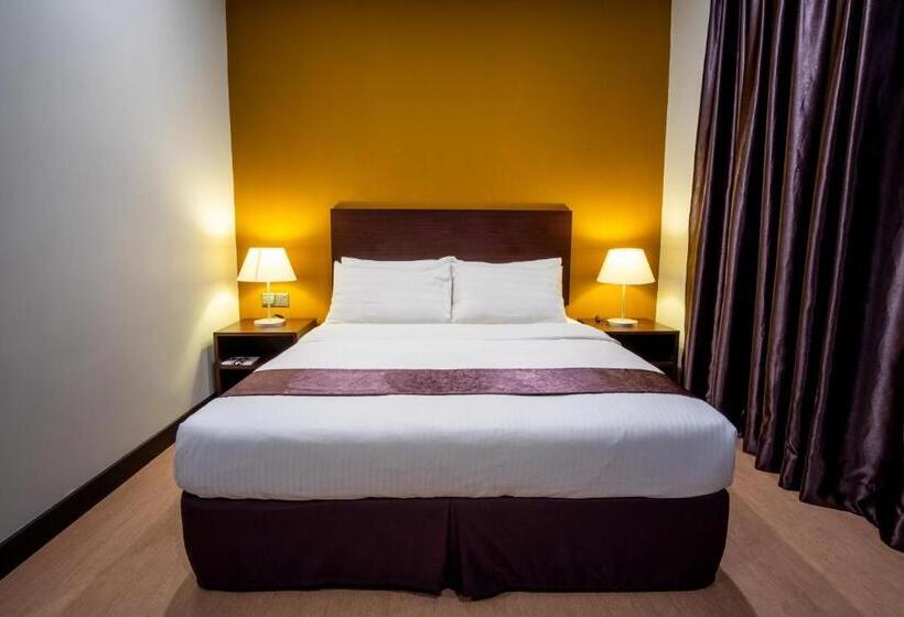 Отель Orkid Inn Mahkota Cheras